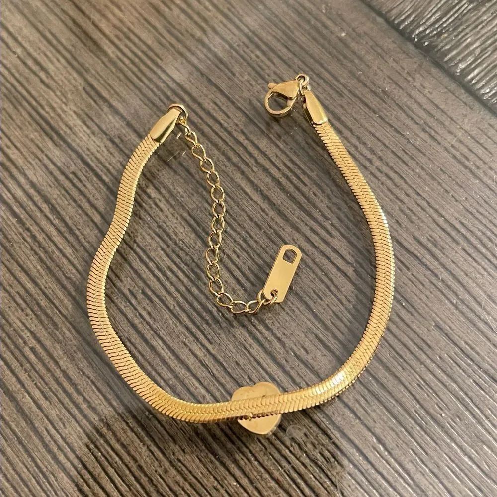18K Gold Plated Stainless Steel Snake Chain Green Cubic Zirconia Heart Bracelet